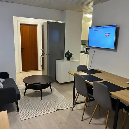 Awcompany Aps Work & Stay-north Zealand Crew